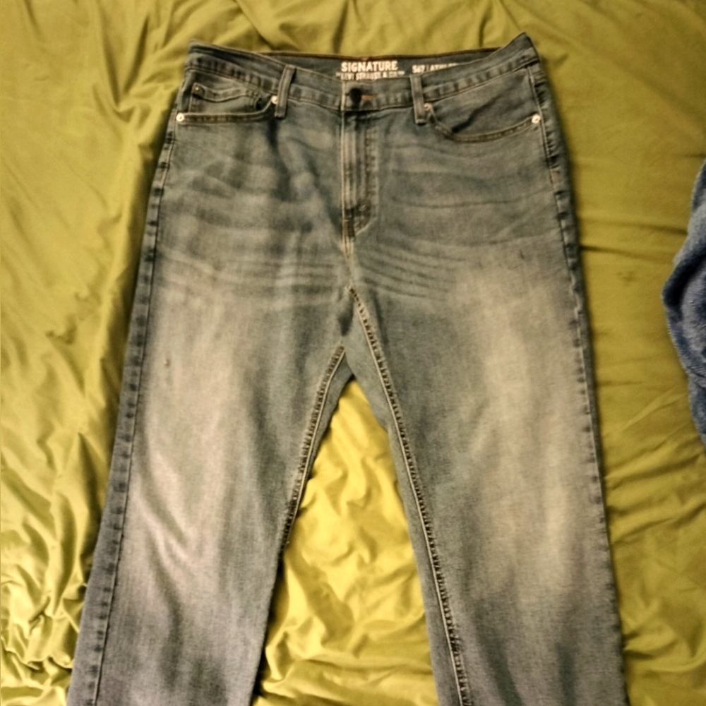 Men's Levi's jeans S47 athletic style size 36/32